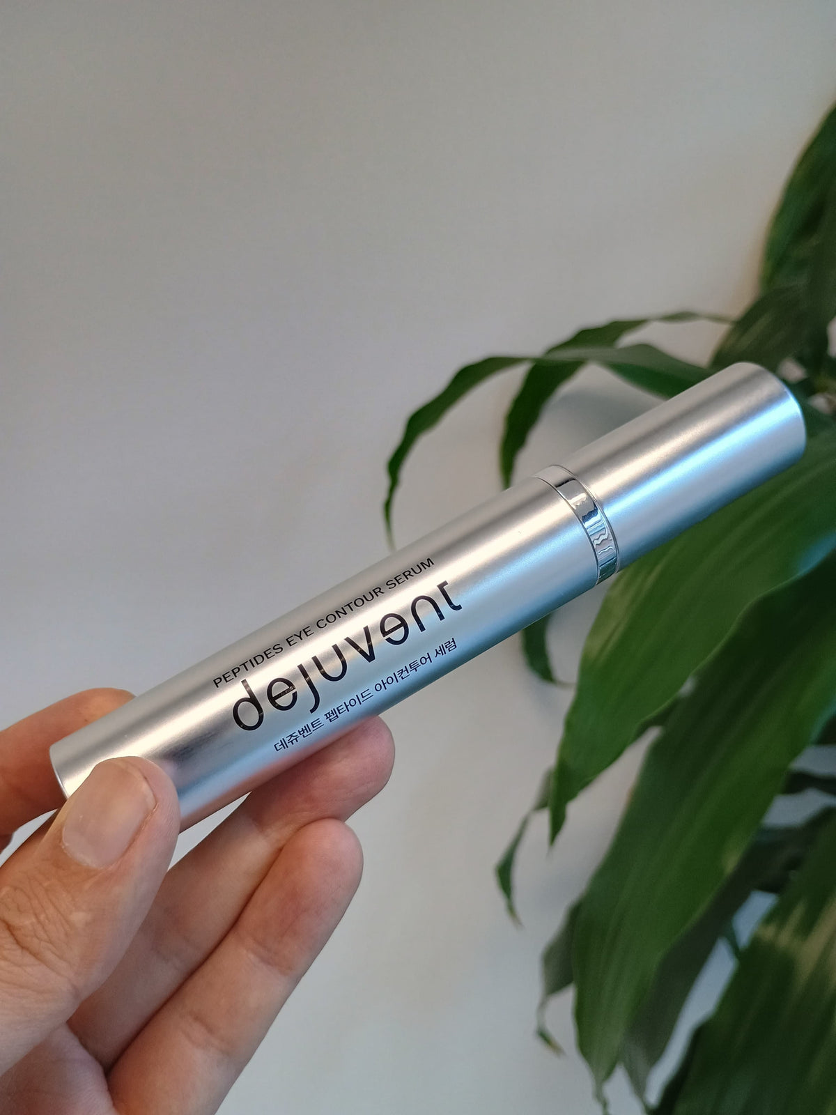 Sérum Contorno de Ojos con Péptidos y Ácido Hialurónico 30 mL